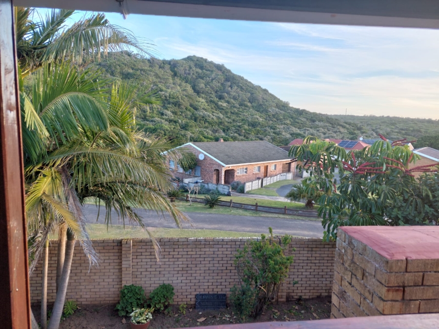 4 Bedroom Property for Sale in Christmas Rock Eastern Cape